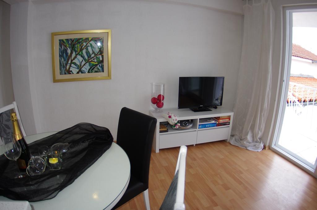 Apartments Lux Макарска Номер фото