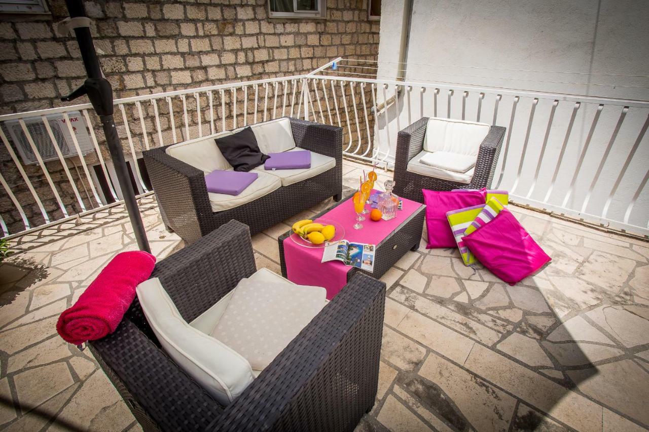 Apartments Lux Макарска Экстерьер фото
